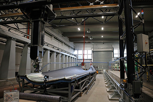 Tysk fabrik automatiserar bladtillverkning